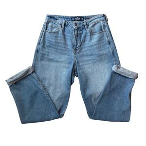 HOLLISTER high-rise Mom Jeans. W30, L27. 🔹Perfect Condition🔹